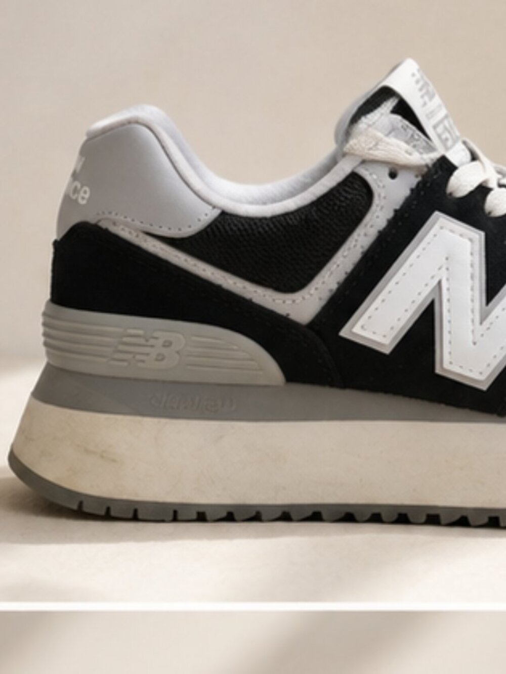 New Balance 574+ Black Gray Sneakers Women’s Size 7 WL574ZSA - Picture 2 of 6